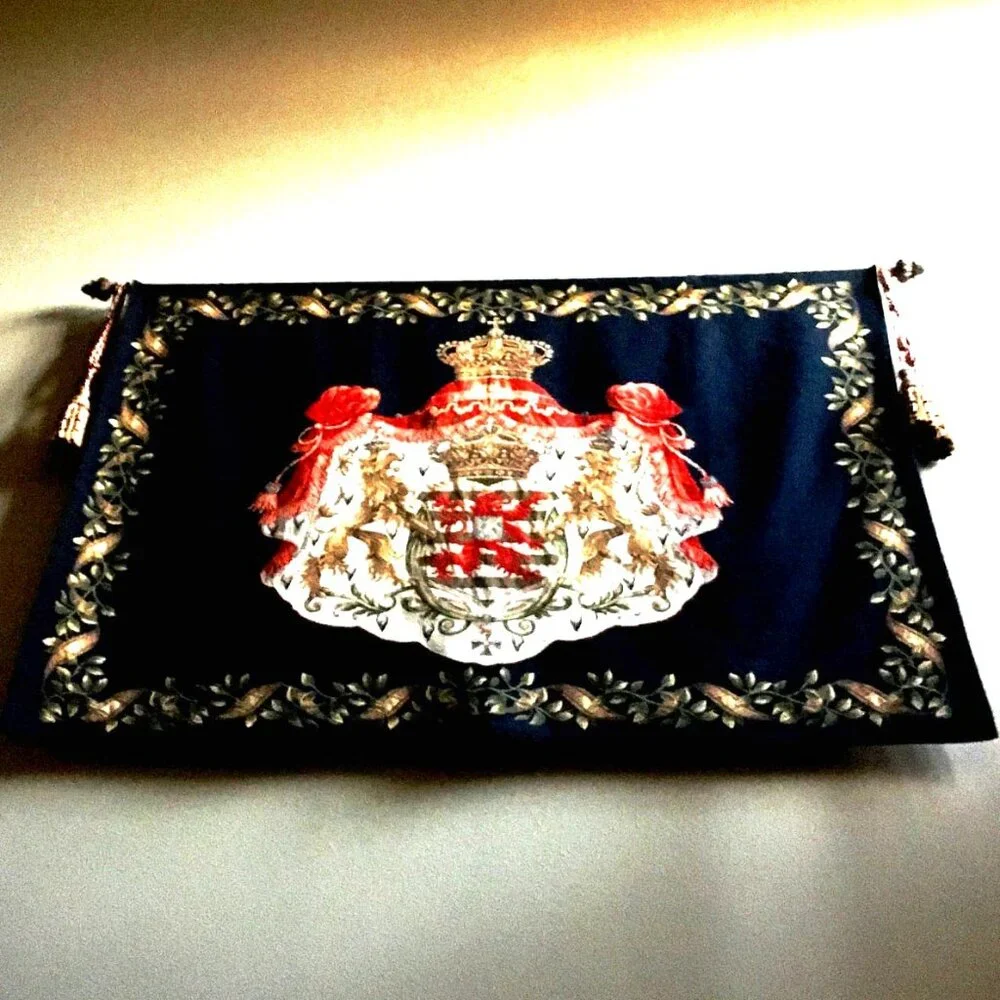 NWT TAPESTRIES II Fine Art Tapestry Old World Heraldic Lions Coat of Arms 76x56”